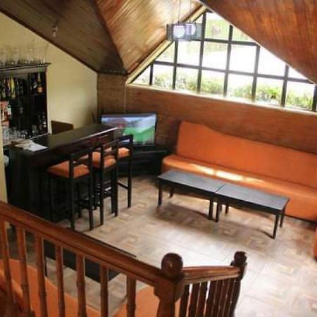 Room In Lodge - Choice Suites 111 Formerly Crown Cottage Hotel Ikeja Exterior photo