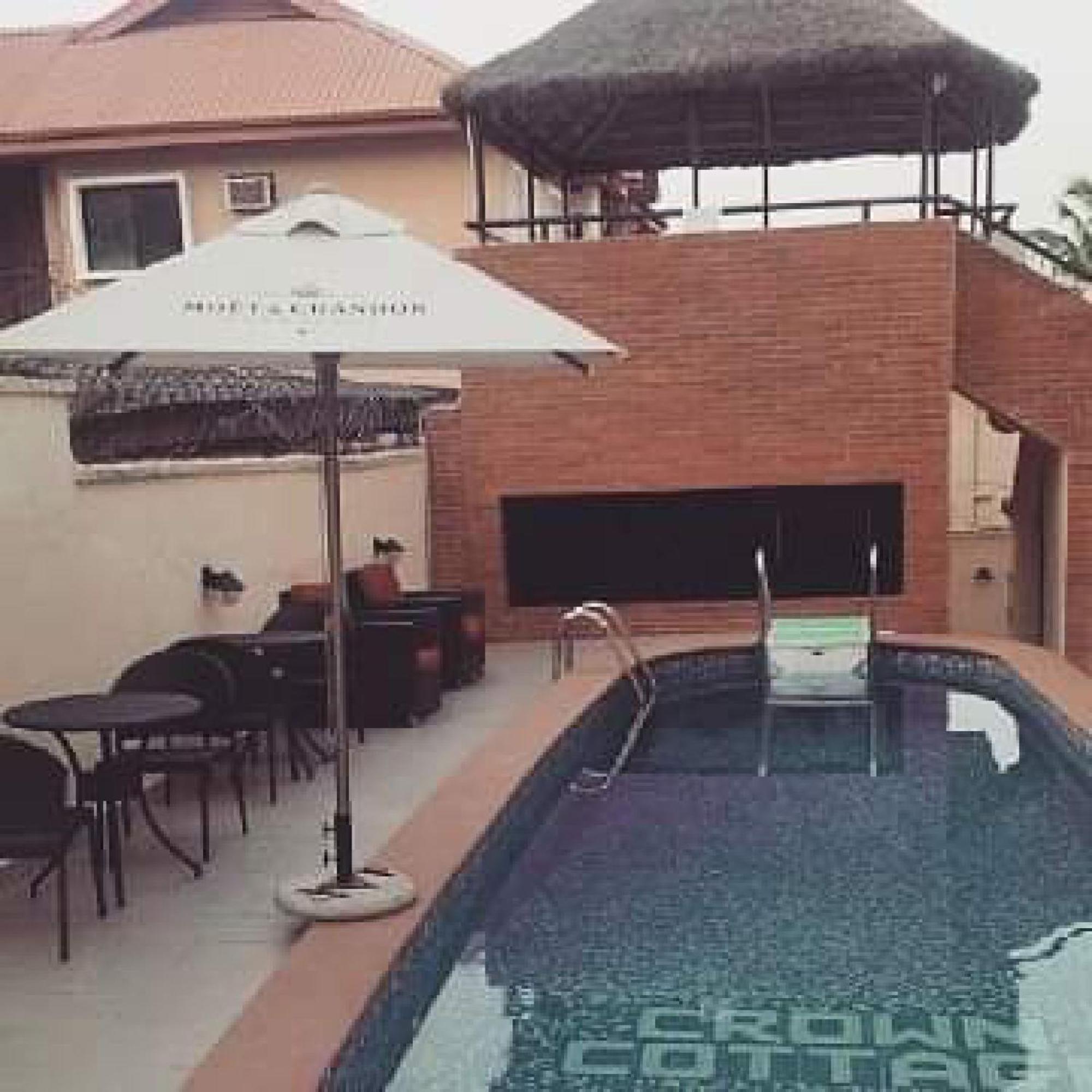 Room In Lodge - Choice Suites 111 Formerly Crown Cottage Hotel Ikeja Exterior photo